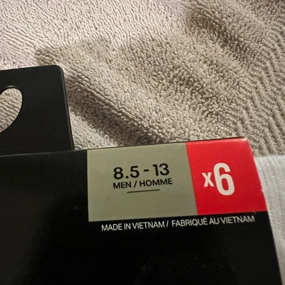 New 6 Under Armour Mens Socks - Picture 2 of 14